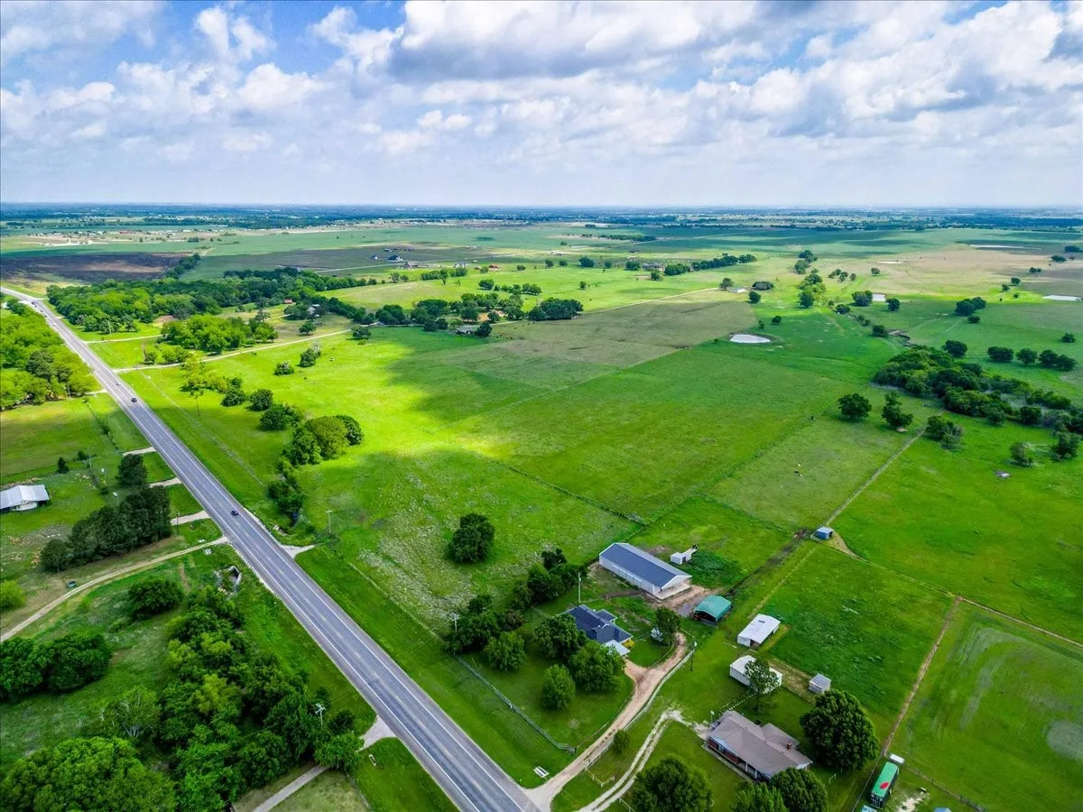 11436 State Highway 171 photograph 01